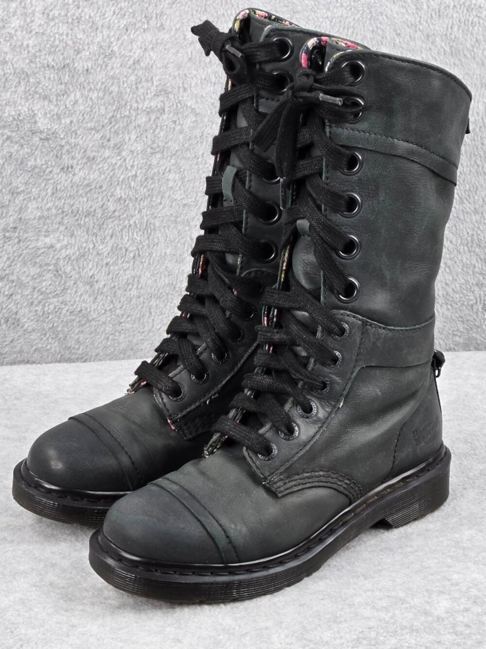 Dr Martens Boots Womens Size 7 Triumph Floral Lined Combat Lace Grunge Goth Punk